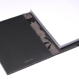 designbooks FASHION - gefertigt aus exklusivem Designerstoff